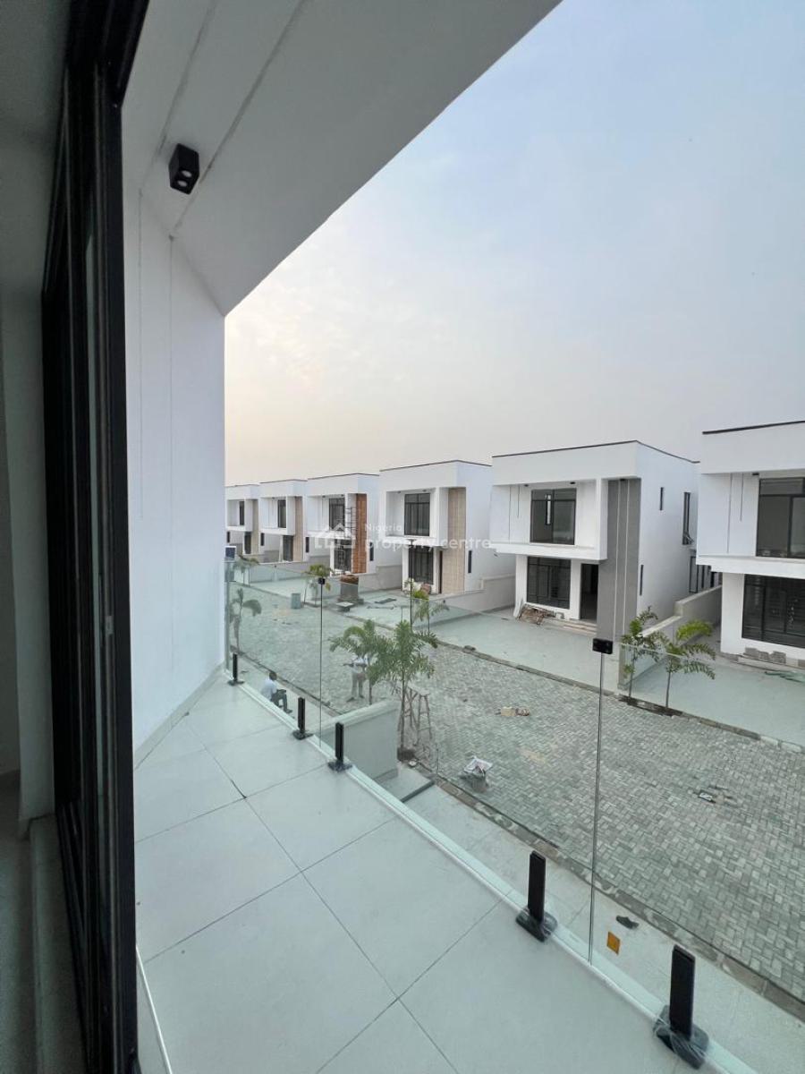 Luxury  Spacious 4 Bedroom Fully / Semi Detached Duplex with a Room Bq, Dpkay District, Orchid Hotel Road, Lekki Phase 2, Lekki, Lagos, Detached Duplex for Sale