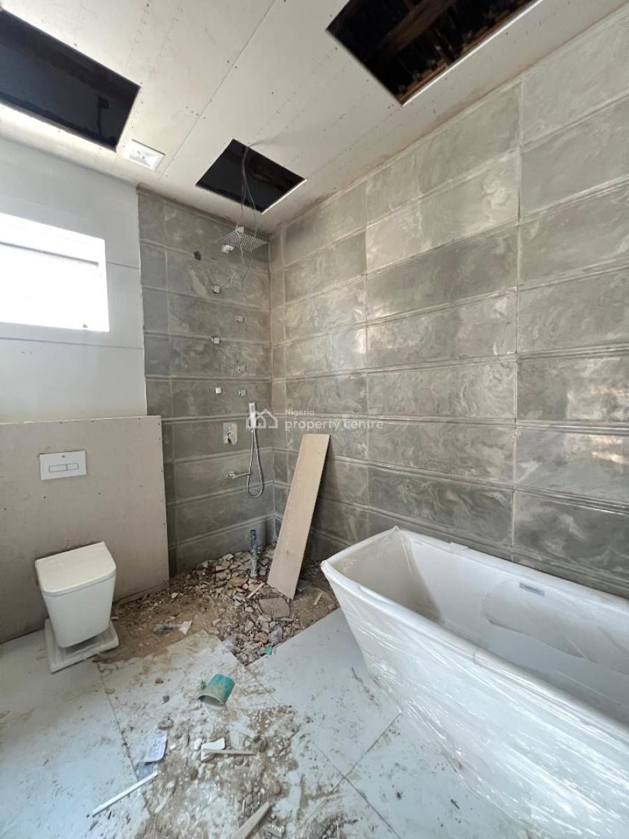 Standard 5 Bedroom Detached with Bq ., Ikoyi, Lagos, Detached Duplex for Sale