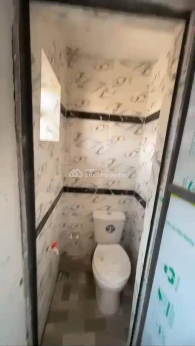 Lovely Sweet Mini Flat, Waec Side, Fadeyi, Shomolu, Lagos, Mini Flat (room and Parlour) for Rent