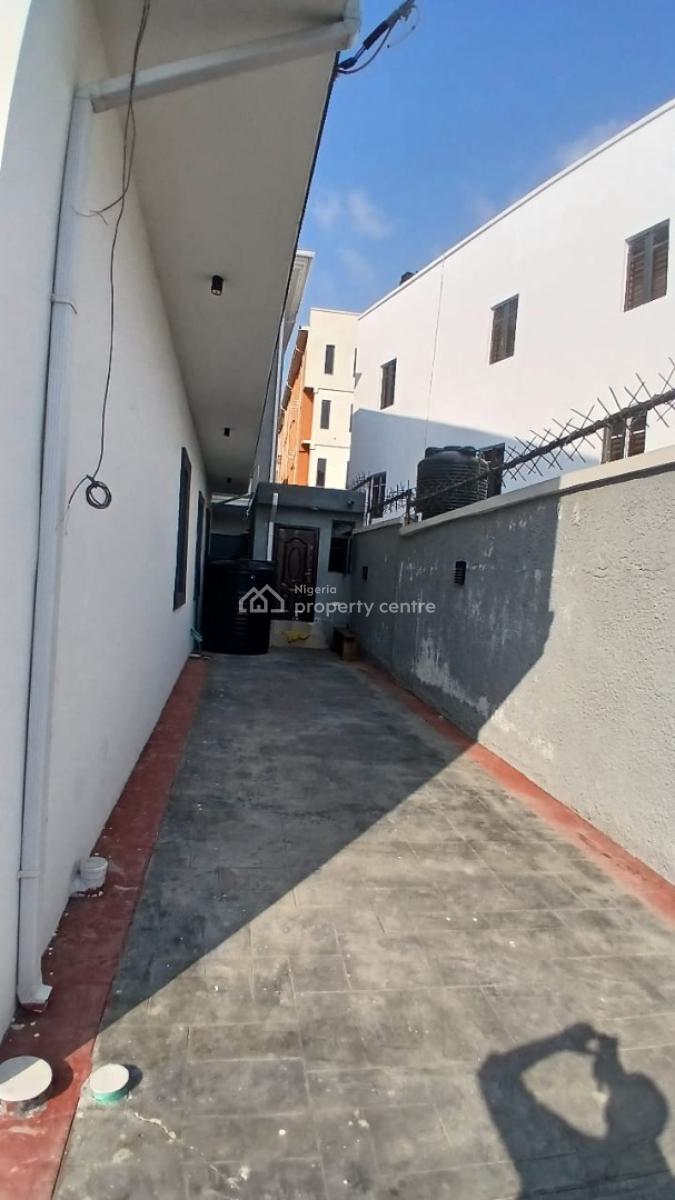 Luxury 5 Bedroom Fully Detached House with Bq in a Secured Estate, Off Freedom Way, Ikate Elegushi, Lekki, Lagos, Detached Duplex for Sale