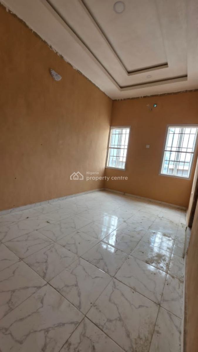 a Room Bq, Lekki Phase 1, Lekki, Lagos, Self Contain (single Rooms) for Rent