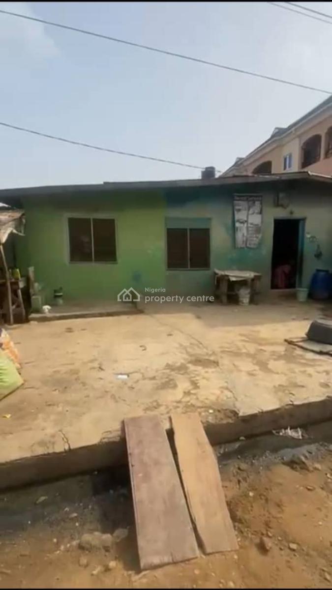 Tennant Bungalow, Off William Street@ Sawmill, Gbagada, Lagos, Detached Bungalow for Sale