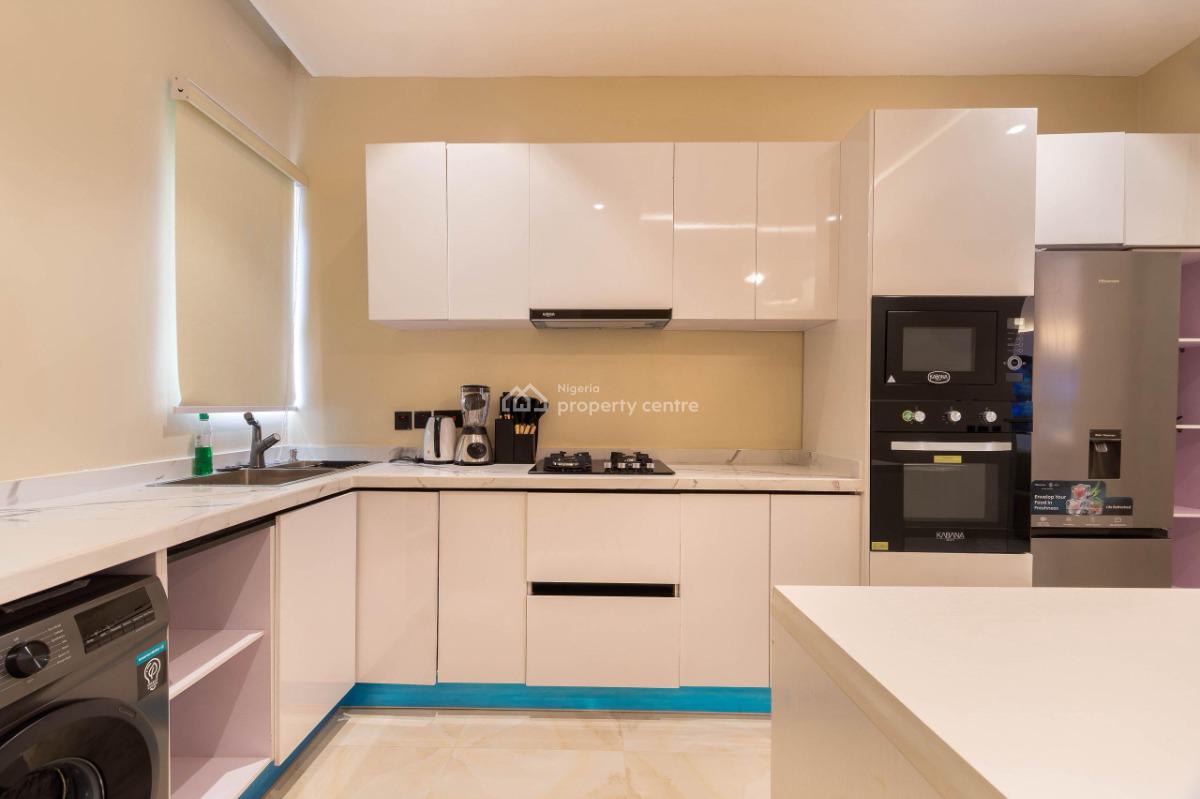 Luxurious and Refined 2 Bedroom Maisonette with Bathtubs, Lekki Phase 1, Lekki, Lagos, Flat / Apartment Short Let