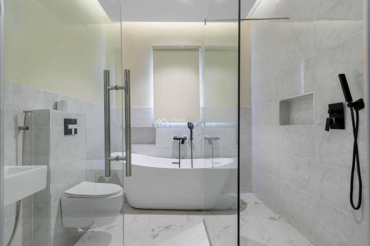 Luxurious and Refined 2 Bedroom Maisonette with Bathtubs, Lekki Phase 1, Lekki, Lagos, Flat / Apartment Short Let