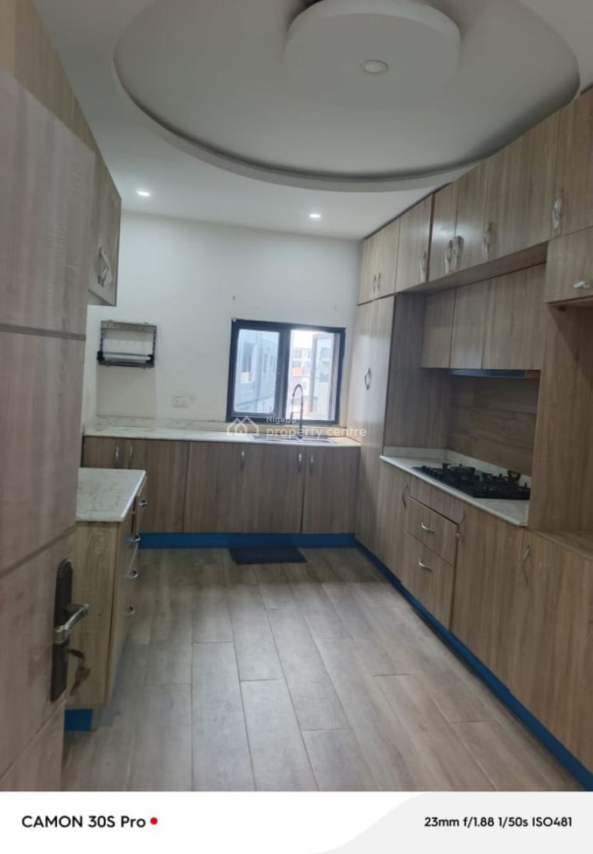 Luxury 3 Bedroom Flat with Excellent Facilities, Chevron, Lekki, Lagos, Flat / Apartment for Rent