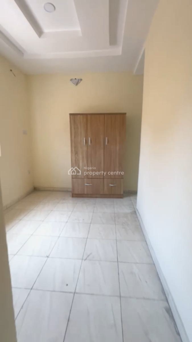 Executive 1 Bedroom Flat, Abijo Gra, Sangotedo, Ajah, Lagos, Mini Flat (room and Parlour) for Rent