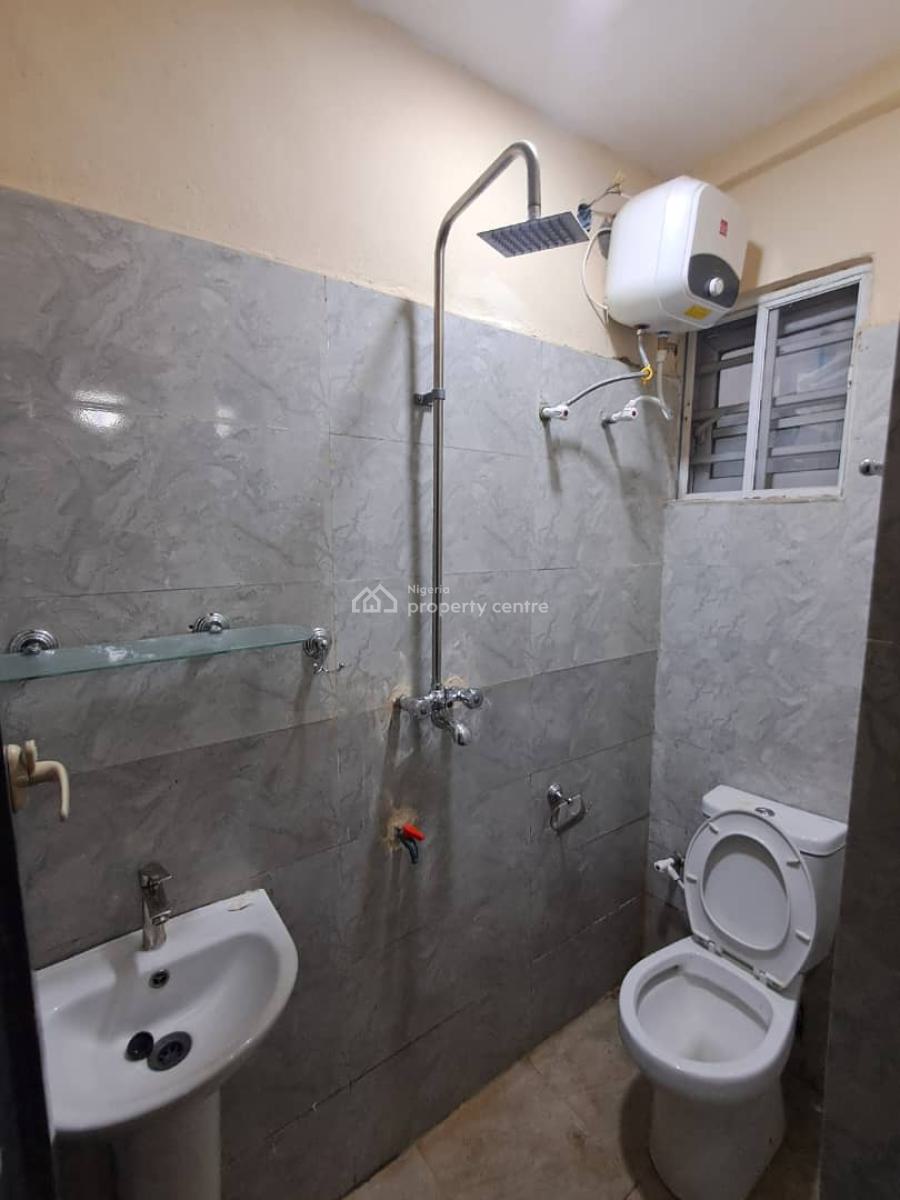 Lovely and Portable 2 Bedroom Flat, Gra Phase 2, Magodo, Lagos, Flat / Apartment for Rent