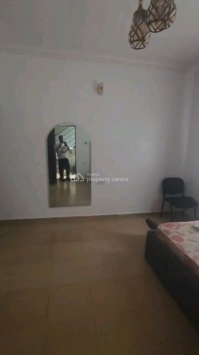 Very Spacious and Standard Room Self Contain, Abiodun Street, Shomolu, Lagos, Self Contain (single Rooms) for Rent