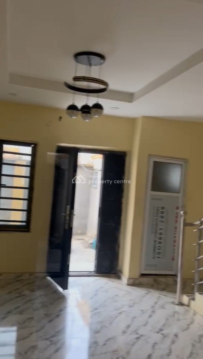 Well Maintained 3 Bedroom Duplex, Ologunfe, Awoyaya, Ibeju Lekki, Lagos, Terraced Duplex for Rent