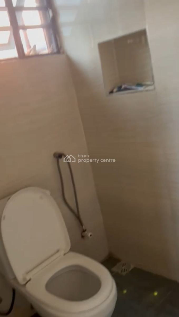 Well Maintained 3 Bedroom Duplex, Ologunfe, Awoyaya, Ibeju Lekki, Lagos, Terraced Duplex for Rent