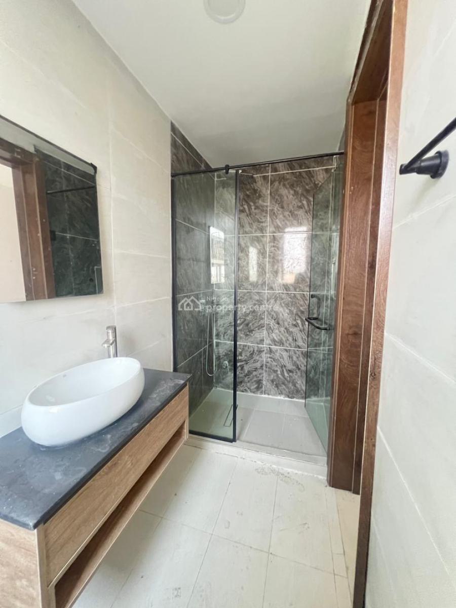 Spacious 2 Bedroom with Swimming Pool and Gym, Ikate, Lekki, Lagos, Block of Flats for Sale