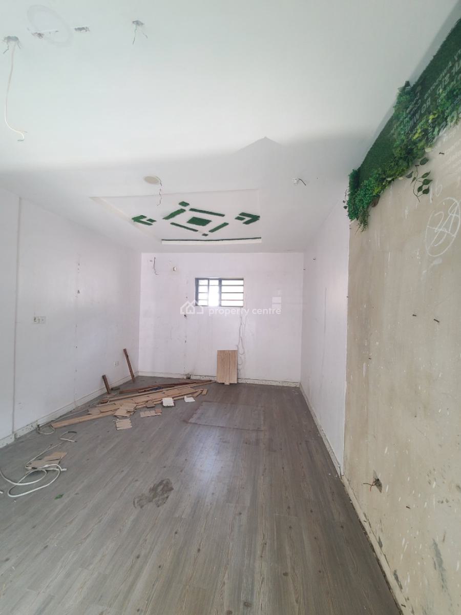 Commercial Shop/office Space, Orchid Road, Lekki, Lagos, Plaza / Complex / Mall for Rent