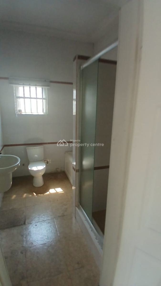 Newly Renovated 4 Bedroom Semi Detached House with Bq, Off Fola Osibo, Lekki Phase 1, Lekki, Lagos, Semi-detached Duplex for Rent