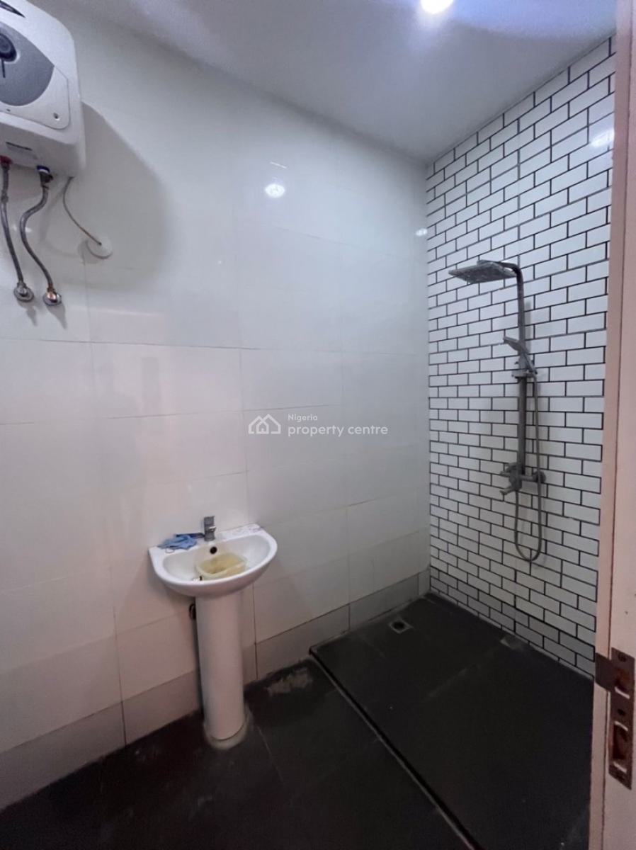 Ground Floor 3 Bedroom with Bq, Salem  Junction, Ikate, Lekki, Lagos, Block of Flats for Sale