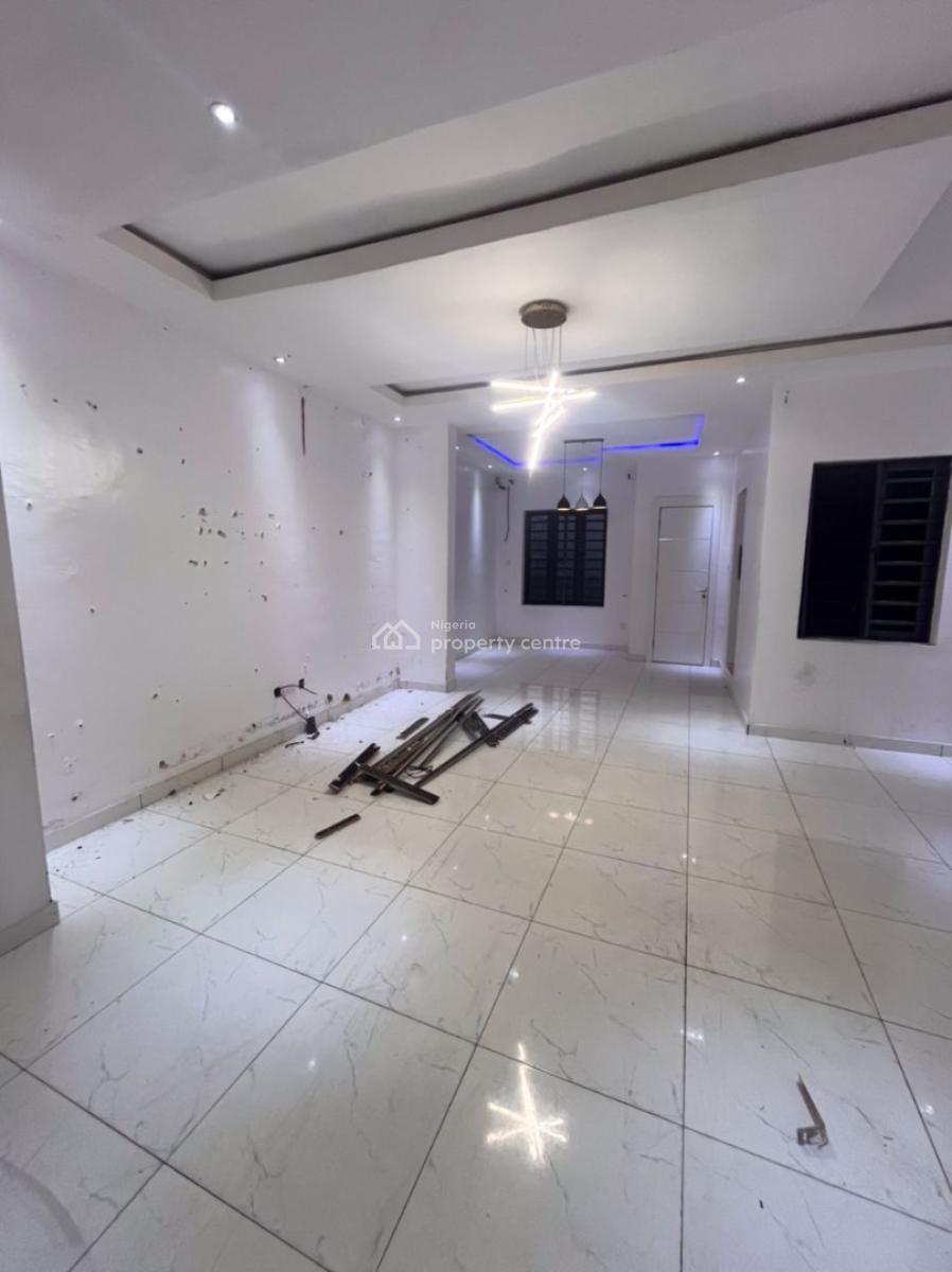 Ground Floor 3 Bedroom with Bq, Salem  Junction, Ikate, Lekki, Lagos, Block of Flats for Sale