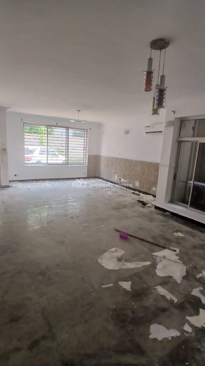 Luxury 4 Bedroom Maissionannate with Bq Self Service, Off Fola Osibo, Lekki Phase 1, Lekki, Lagos, Flat / Apartment for Rent