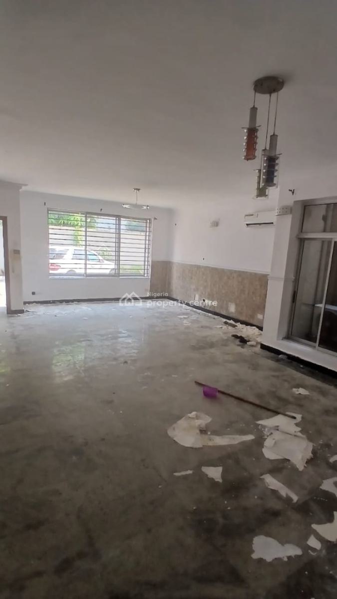 Luxury 4 Bedroom Maissionannate with Bq Self Service, Off Fola Osibo, Lekki Phase 1, Lekki, Lagos, Flat / Apartment for Rent