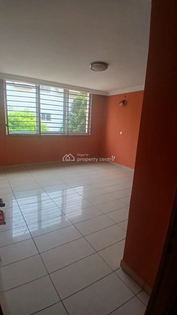 Luxury 4 Bedroom Maissionannate with Bq Self Service, Off Fola Osibo, Lekki Phase 1, Lekki, Lagos, Flat / Apartment for Rent