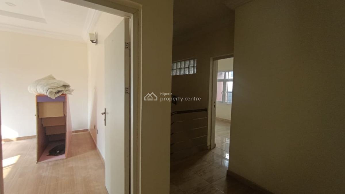 Self-serviced Four-bedroom Terrace with Bq and  Garage, Oniru, Victoria Island (vi), Lagos, House for Rent