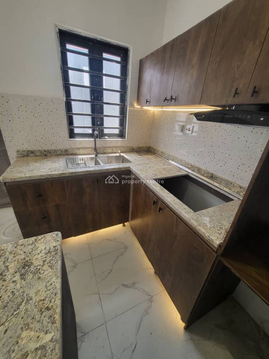 Newly Finished 2 Bedroom Apartment, Agungi, Lekki, Lagos, Flat / Apartment for Rent