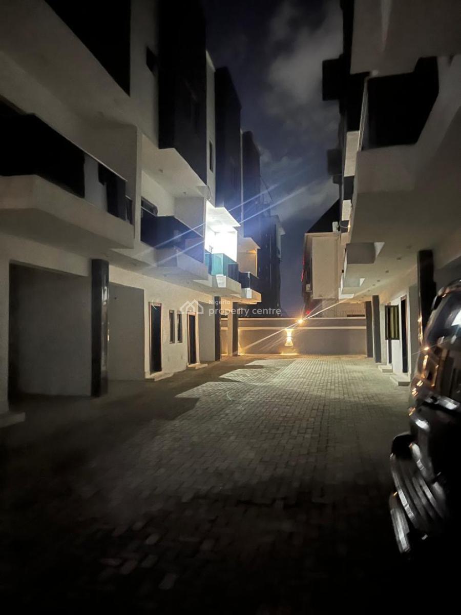 Luxurious 3 Bedroom Terraced Duplex + Bq, Agungi, Lekki, Lagos, Terraced Duplex for Rent