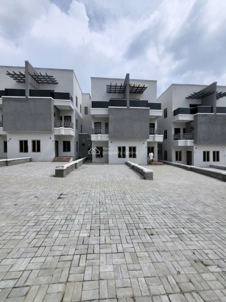 Brand New 4 Bedroom Semi Detached Duplex + Bq, Guzape District, Abuja, Semi-detached Duplex for Sale