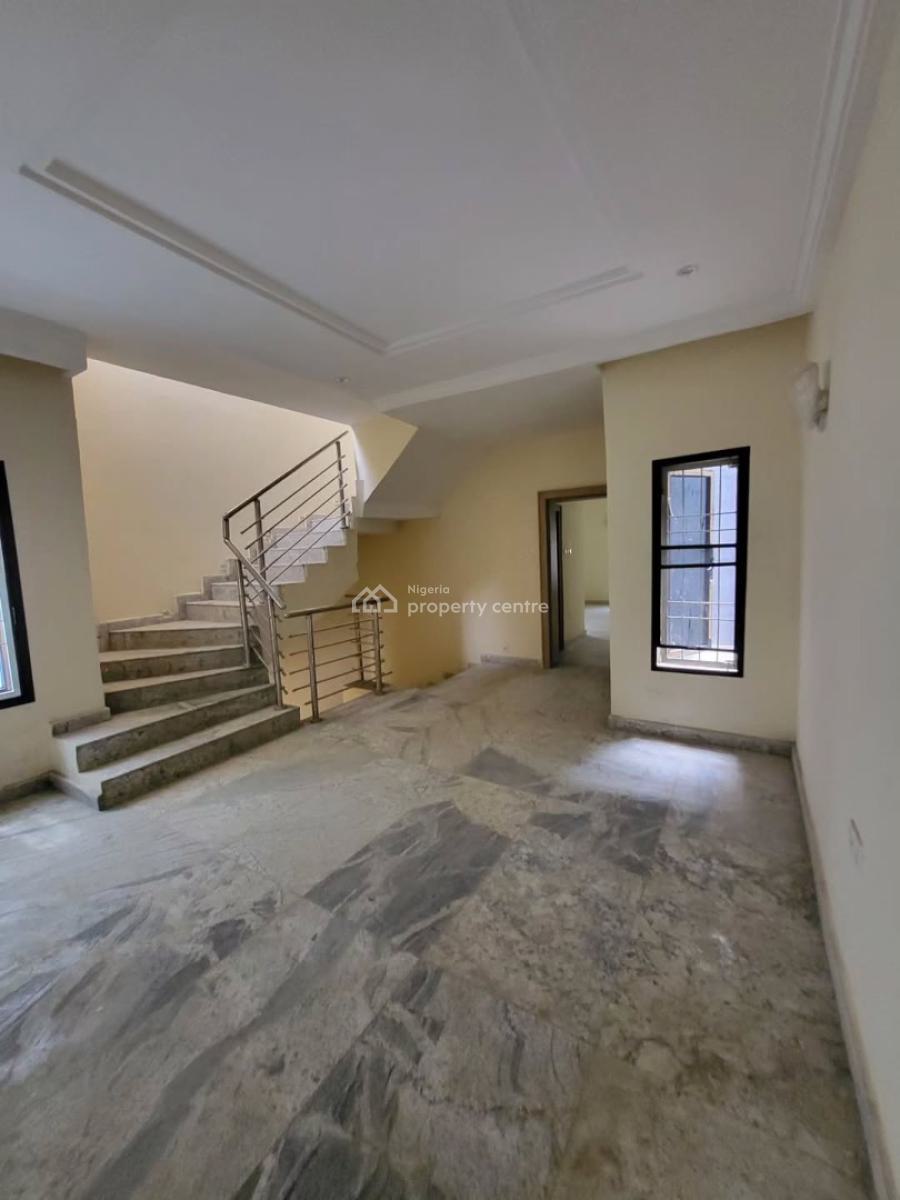 Brand New 4 Bedroom Semi Detached Duplex + Bq, Guzape District, Abuja, Semi-detached Duplex for Sale