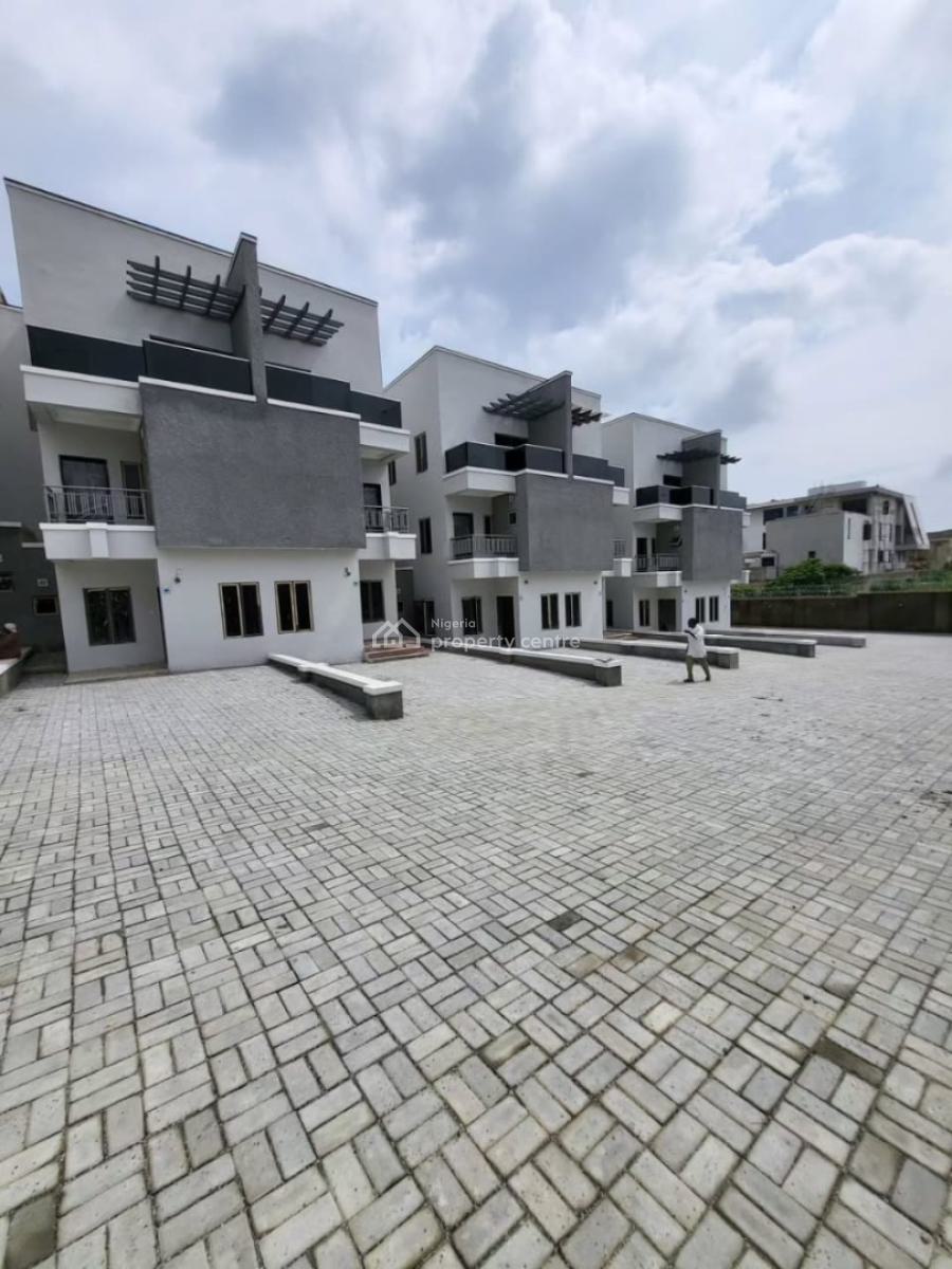 Brand New 4 Bedroom Semi Detached Duplex + Bq, Guzape District, Abuja, Semi-detached Duplex for Sale