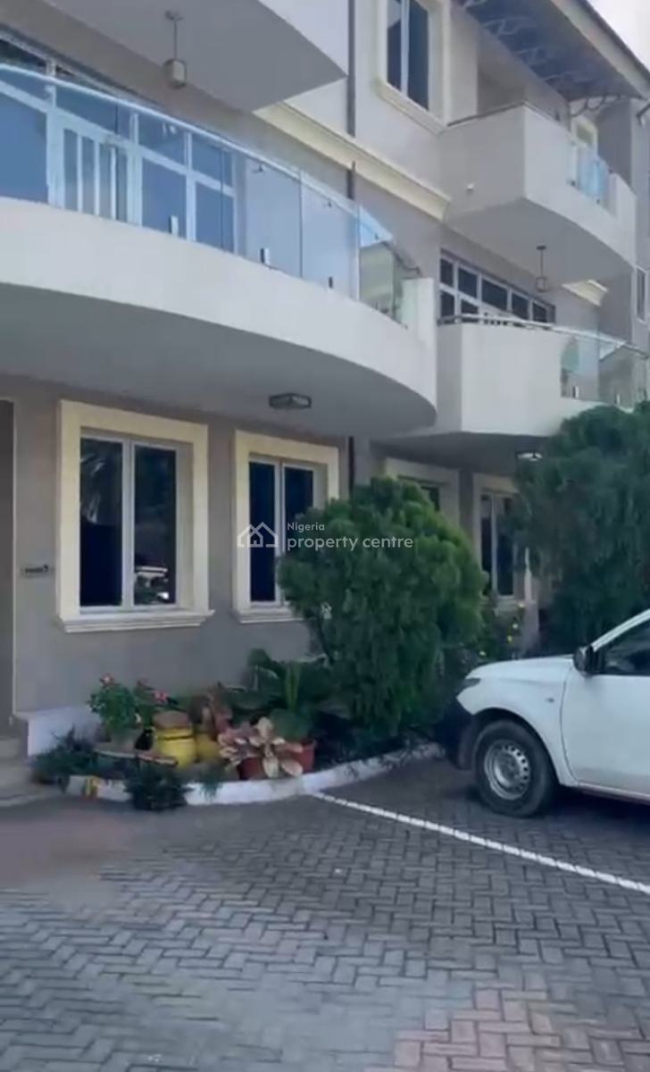 Well Maintained Serviced 3 Bedroom Terraced House + Bq, Off Macpherson Road, Ikoyi, Lagos, Terraced Duplex for Rent