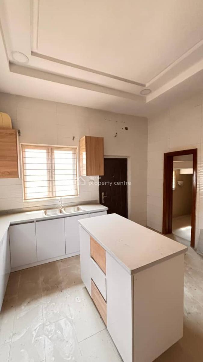 Spacious 5 Bedroom Fully Detached Duplex, Orchid Road, Lekki, Lagos, Detached Duplex for Rent