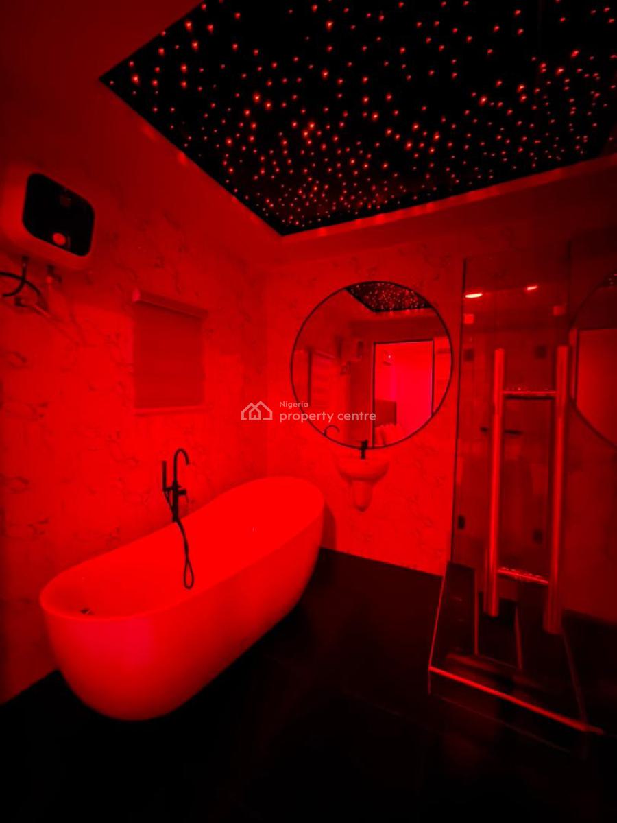 Deluxe 1 Bedroom Bathub Apartment with Red Room, Osapa, Lekki, Lagos, Detached Duplex Short Let