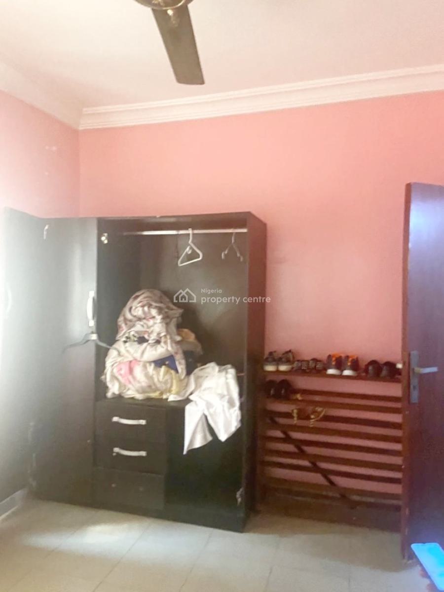 Luxury 3 Bedroom Flat Shared Apartment, Gra Phase 1, Magodo, Lagos, Flat / Apartment for Rent