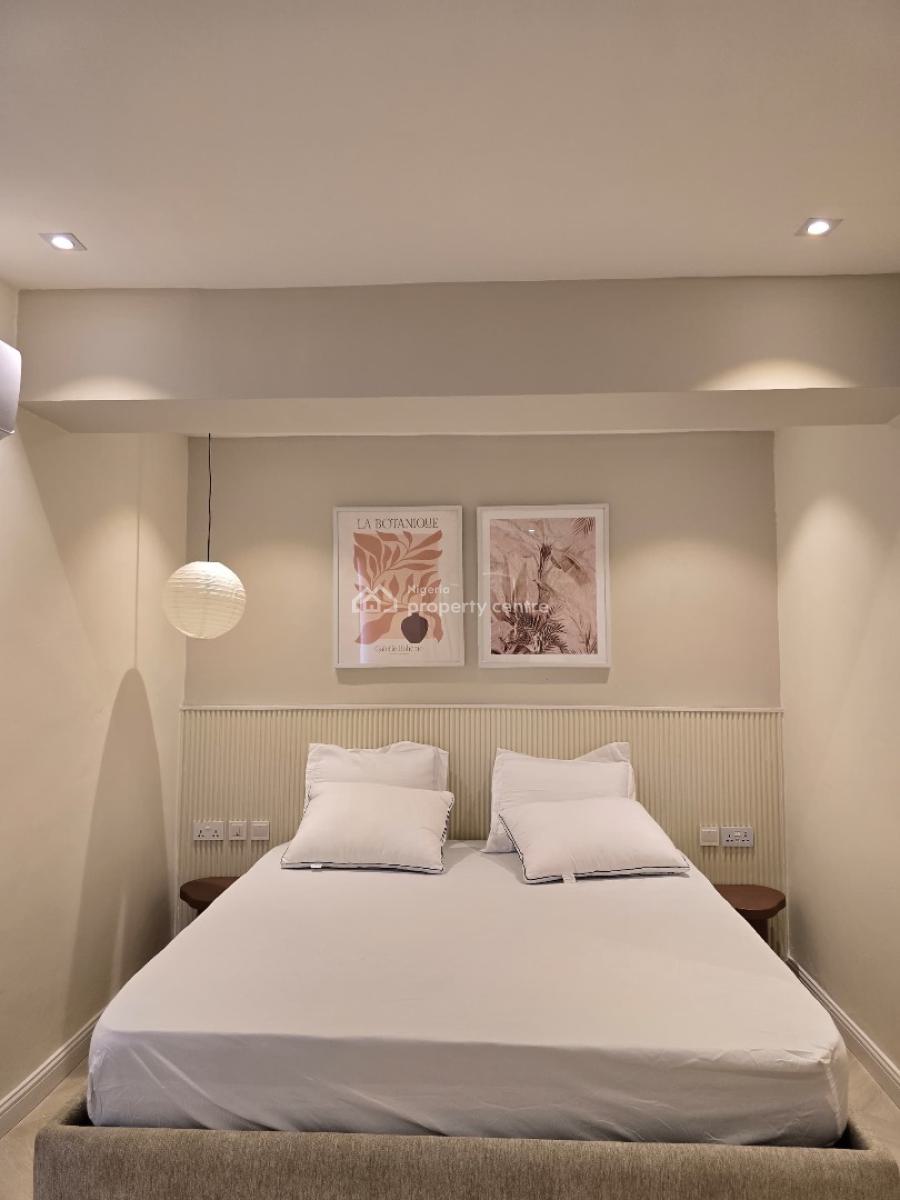 a Brand New Luxury Spacious Studio Apartment with 24 Hrs Electricity, Lekki Phase 1, Lekki, Lagos, Self Contain (single Rooms) Short Let