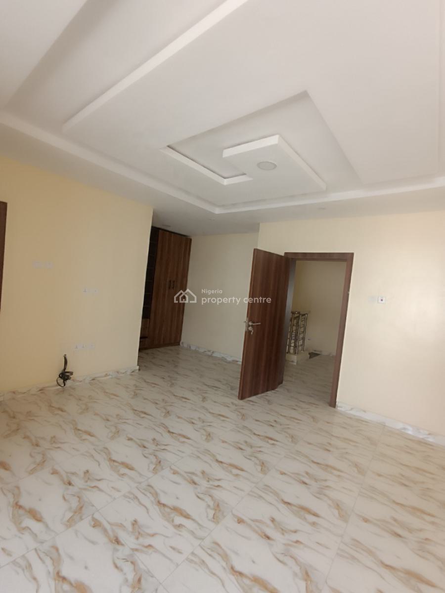 Standard 3 Bedroom Duplex, Abraham Adesunya, Lekki Phase 2, Lekki, Lagos, Terraced Duplex for Rent
