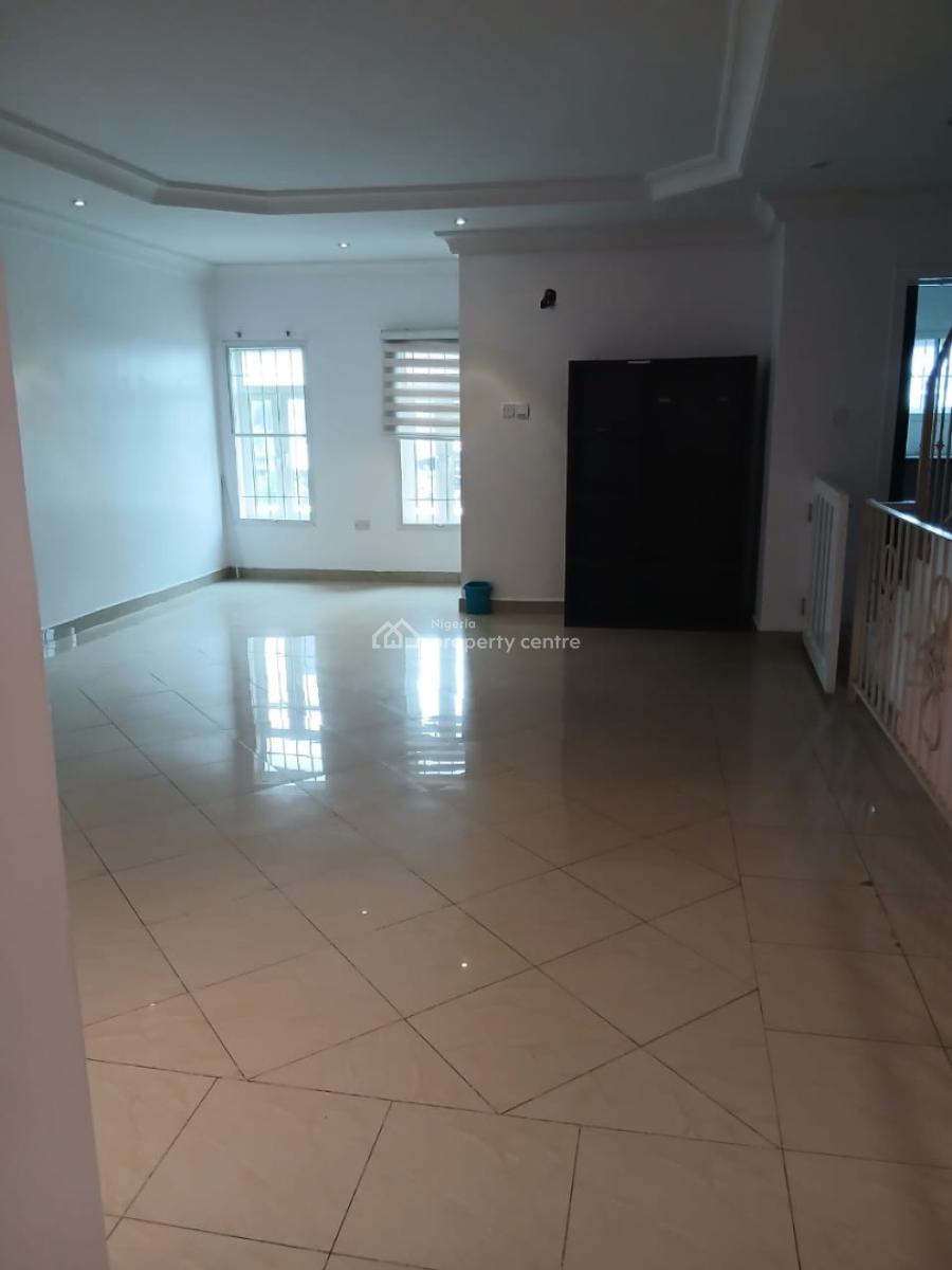 Serviced Luxury 4 Bedroom Apartment with 1 Bq, Onikoyi Banana Road, Ikoyi, Lagos, Flat / Apartment for Rent