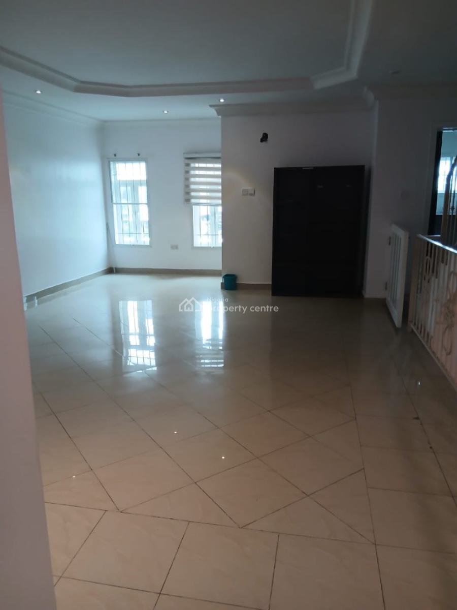 Serviced Luxury 4 Bedroom Apartment with 1 Bq, Onikoyi Banana Road, Ikoyi, Lagos, Flat / Apartment for Rent