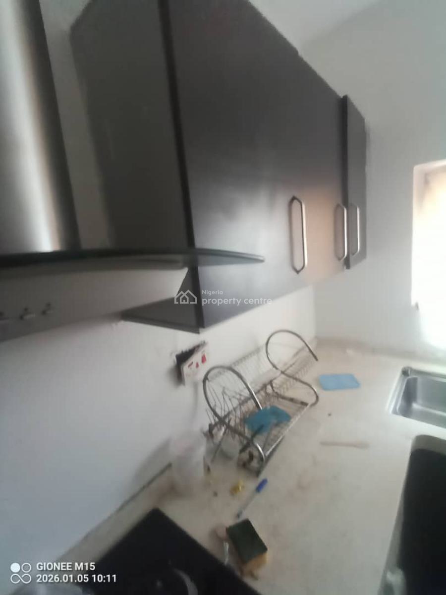 Fully Serviced 1 Bedroom Studio Apartment, Osapa, Lekki, Lagos, Flat / Apartment for Rent