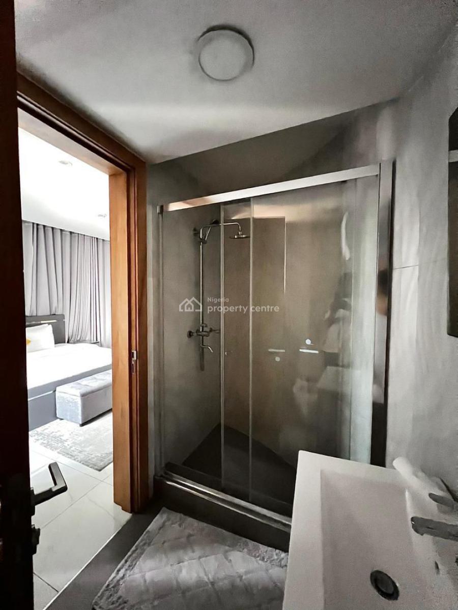 Luxury 3 Bedroom Apartment with Gym & Swimming Pool, Victoria Island (vi), Lagos, Flat / Apartment for Sale