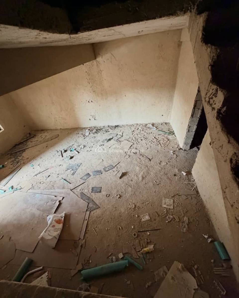 Carcass 5 Bedroom Terrace Duplex, Gbagada, Lagos, Terraced Duplex for Sale