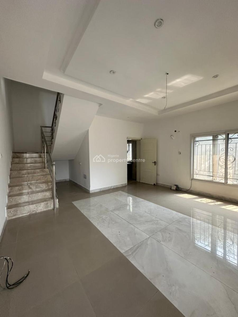 Well-maintained 3-bedroom Terrace Duplex, Chevron, Lekki, Lagos, House for Rent
