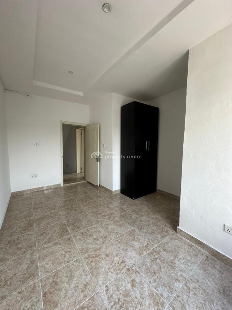 Well-maintained 3-bedroom Terrace Duplex, Chevron, Lekki, Lagos, House for Rent