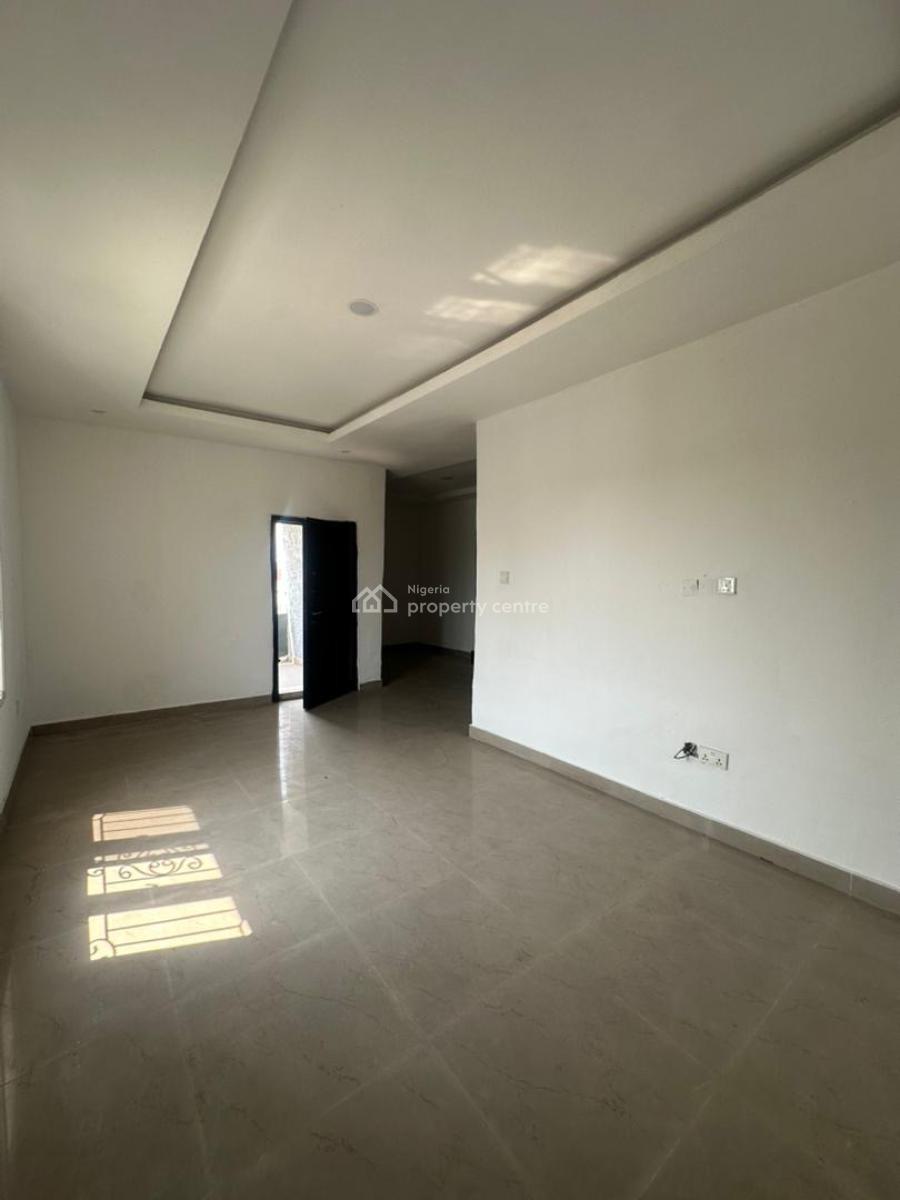 Well-maintained 3-bedroom Terrace Duplex, Chevron, Lekki, Lagos, House for Rent