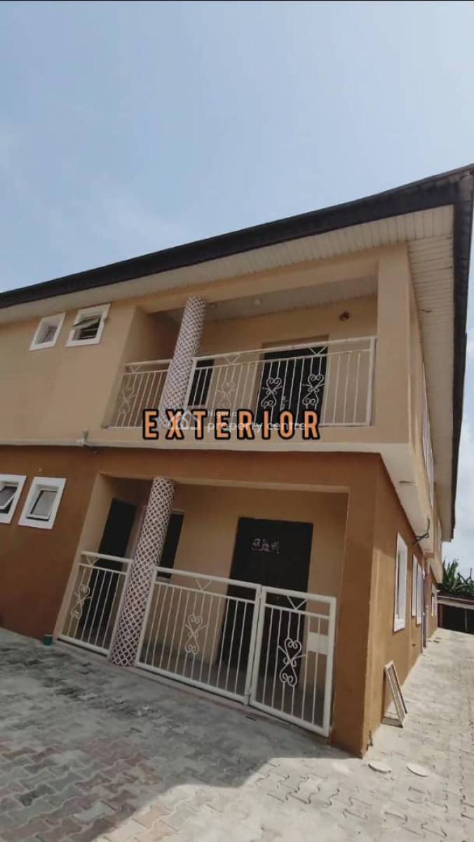 8 Flat Storey Building, Balogun Town, Sangotedo, Ajah, Lagos, Block of Flats for Sale