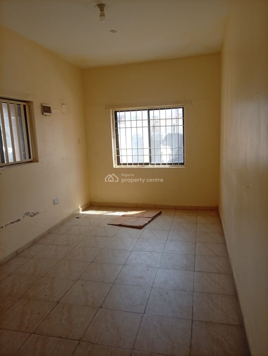 Spacious 5 Bedroom Fully Detached Duplex with 2 Rooms Bq, Maitama District, Abuja, Detached Duplex for Rent