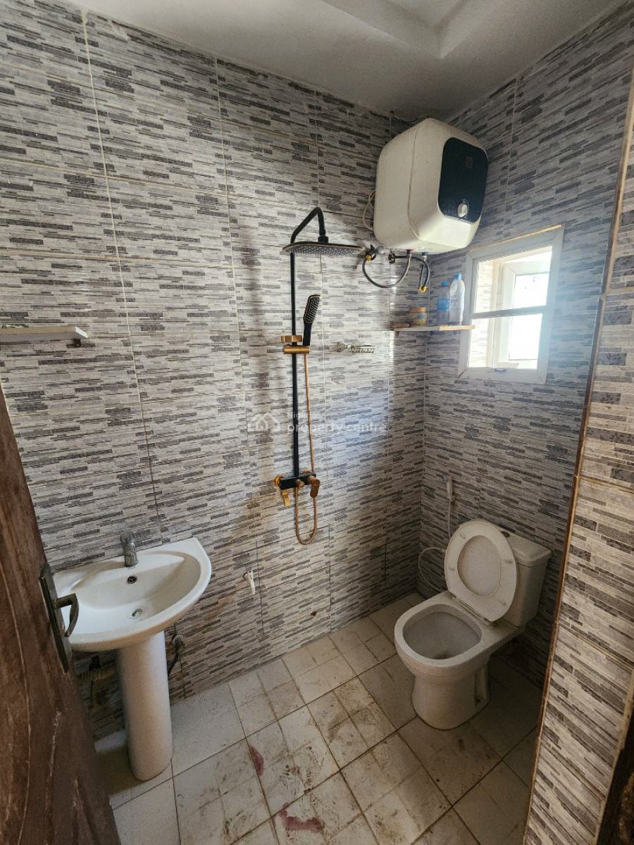 Luxury Three Bedroom Block of Flat, Dawaki, Gwarinpa, Abuja, Flat / Apartment for Rent