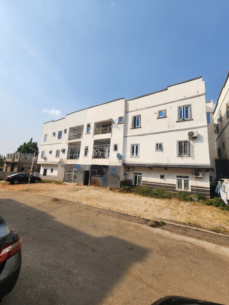 Luxury Three Bedroom Block of Flat, Dawaki, Gwarinpa, Abuja, Flat / Apartment for Rent