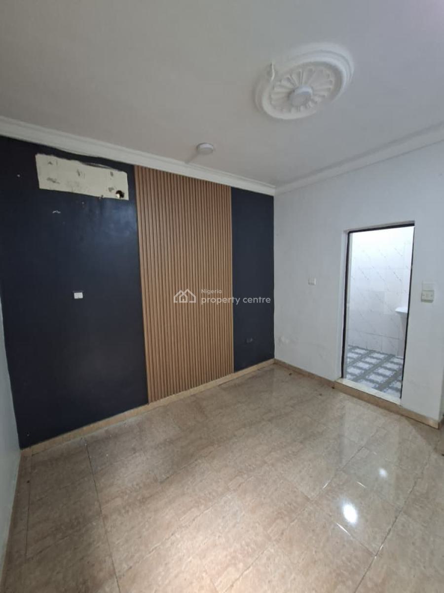 Newly Renovated Ground Floor Flat All Rooms Ensuite 3 Bedroom Flat, Yaba, Lagos, Flat / Apartment for Rent