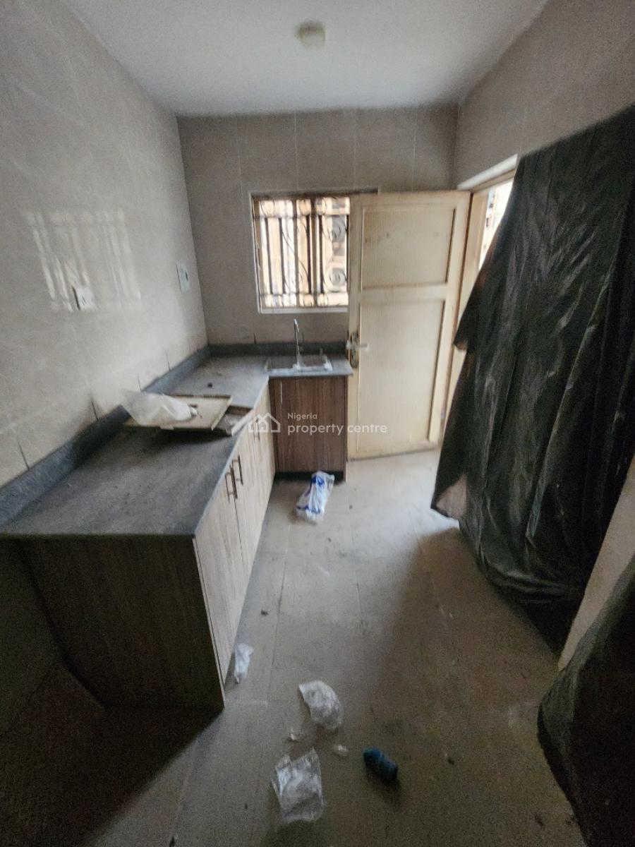 Luxury Two Bedroom Block of Flat, News Engineering Dawaki, Dawaki, Gwarinpa, Abuja, Flat / Apartment for Rent