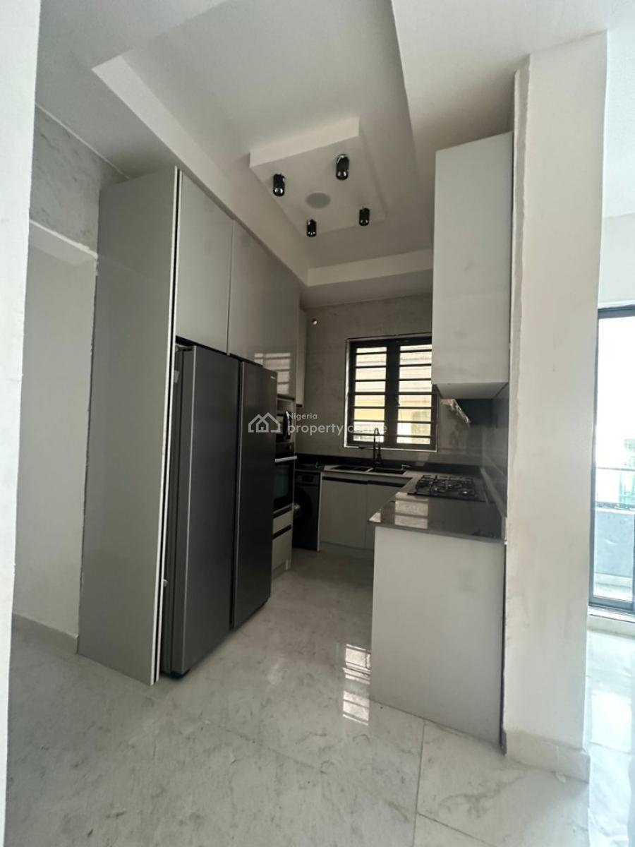 Neatly Built 4bedroom Terrace Duplex with Bq, Off Bisola Durosimi Etti, Lekki Phase 1, Lekki, Lagos, Terraced Duplex for Sale