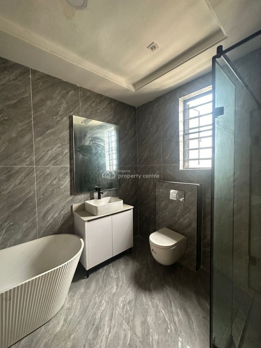 Neatly Built 4bedroom Terrace Duplex with Bq, Off Bisola Durosimi Etti, Lekki Phase 1, Lekki, Lagos, Terraced Duplex for Sale